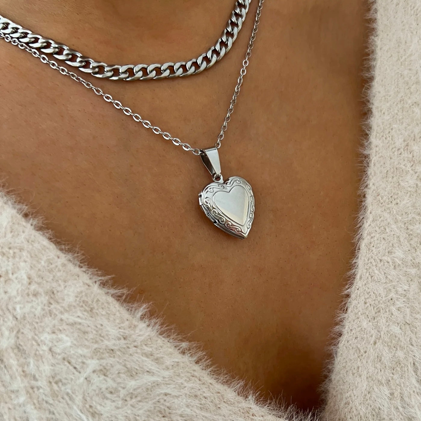 NASZYJNIK OPEN HEART