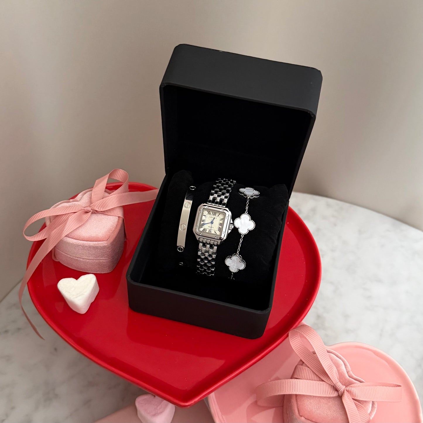 LOVE BOX