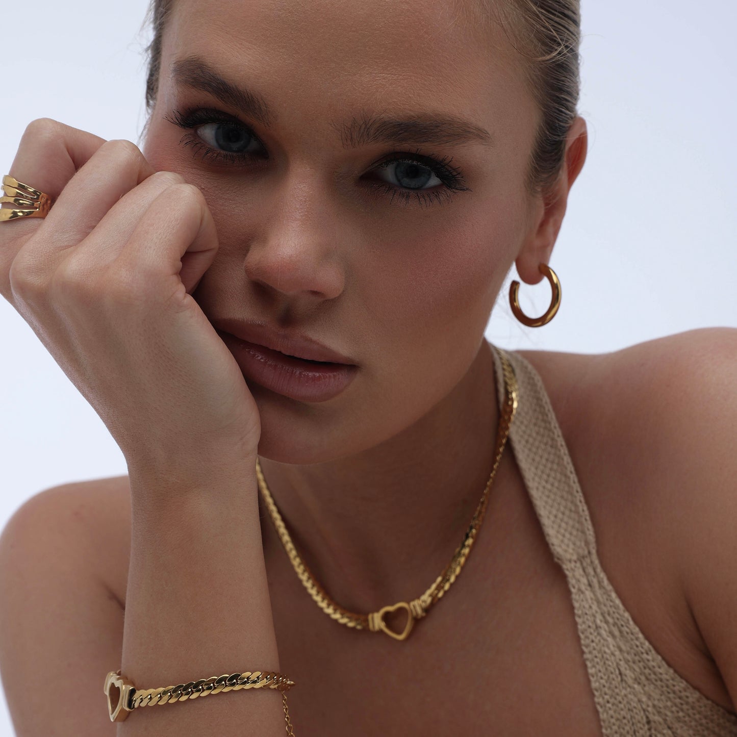 KOLCZYKI CHLOÉ