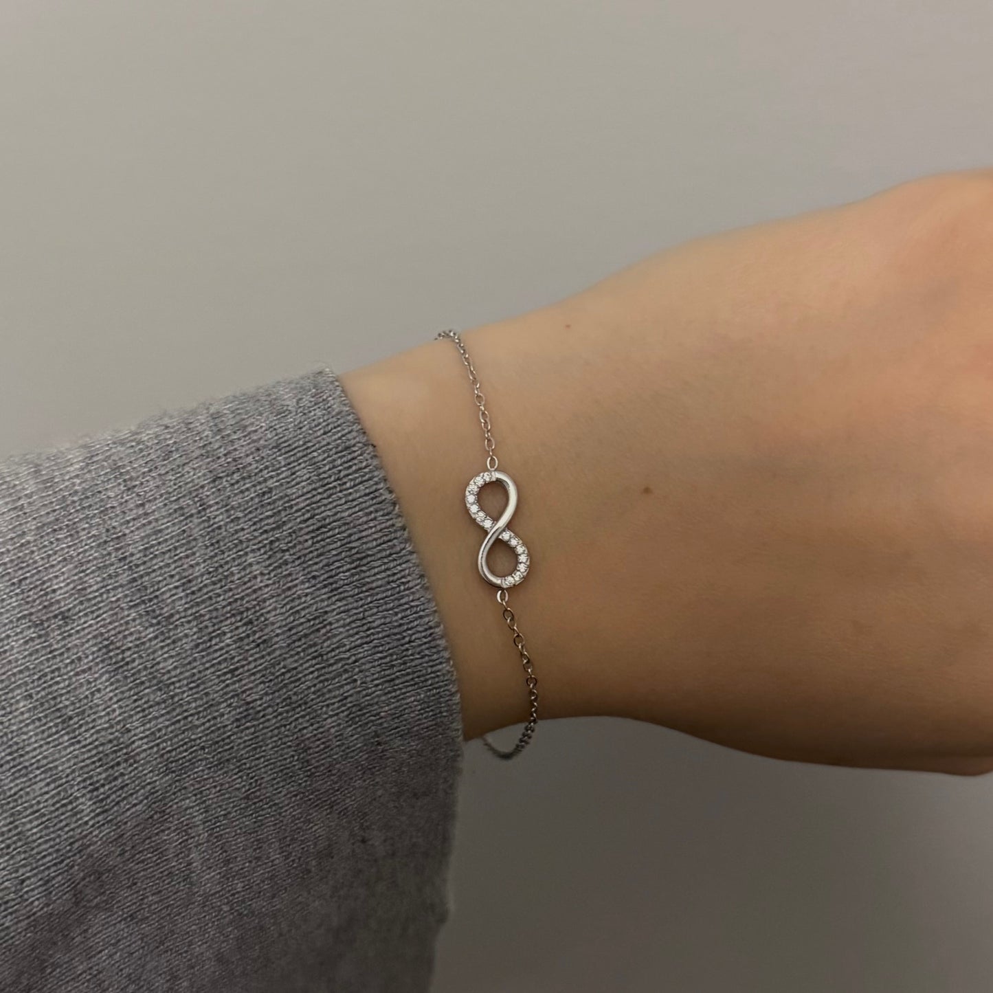 BRANSOLETKA INFINITY